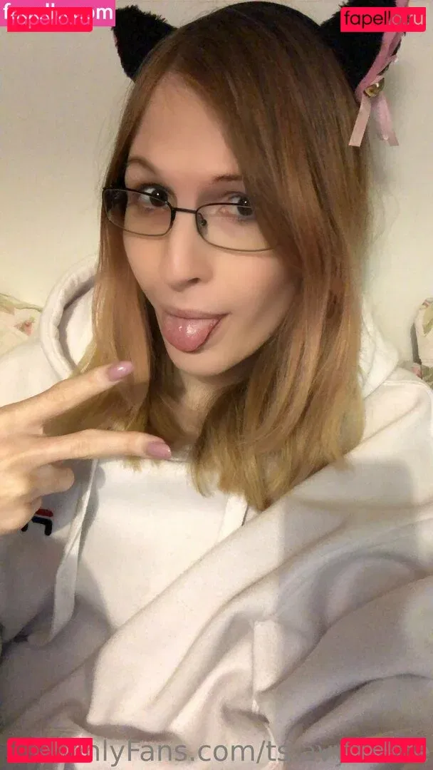 ts.avy.white Onlyfans Photo Gallery 