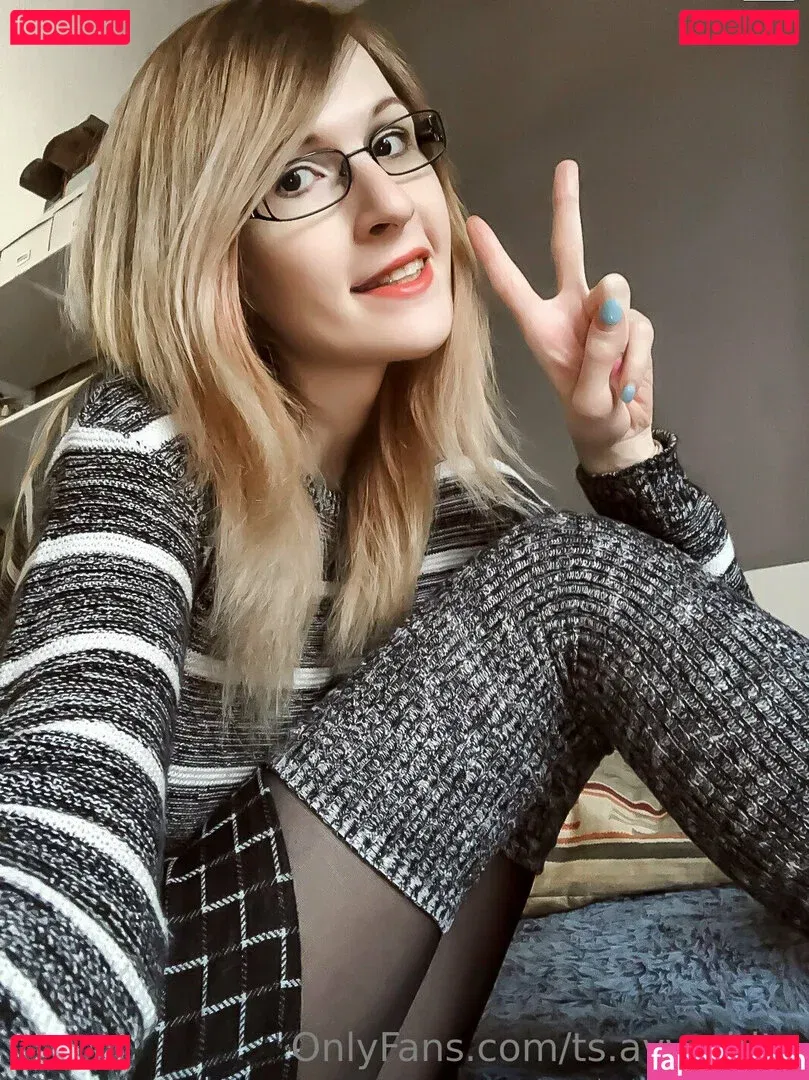 ts.avy.white Onlyfans Photo Gallery 