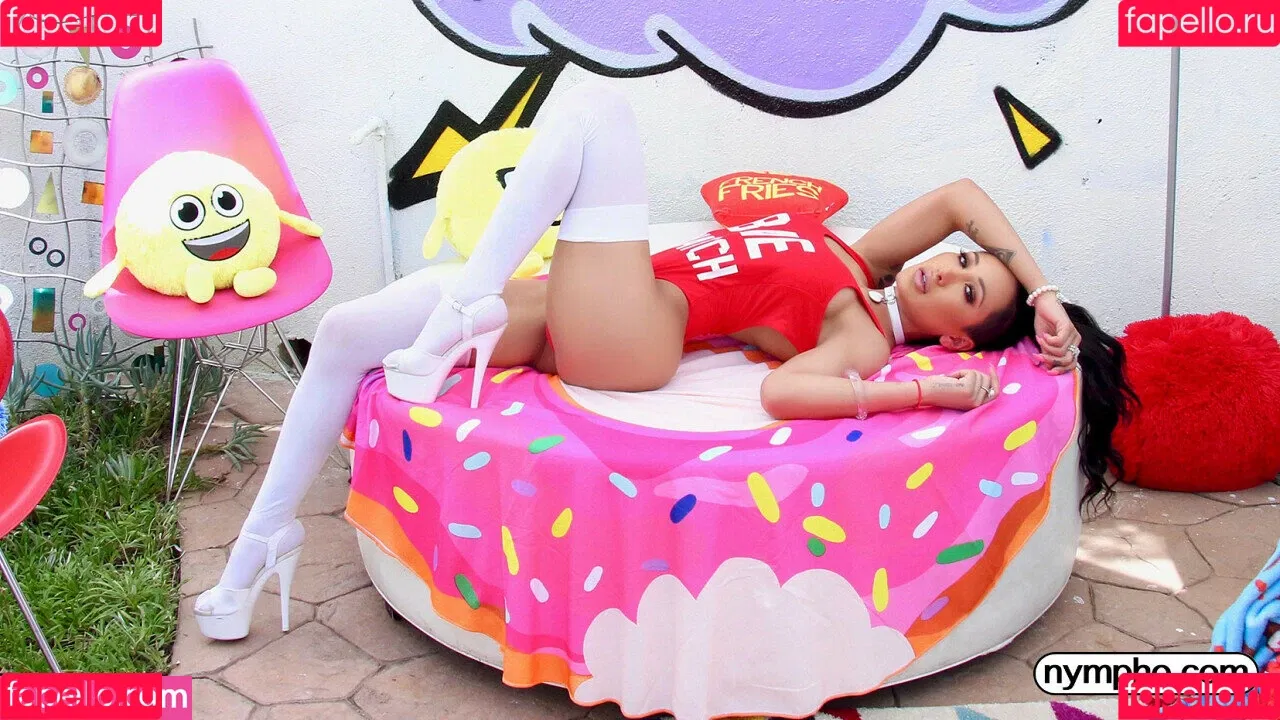 Nympho.com Onlyfans Photo Gallery 