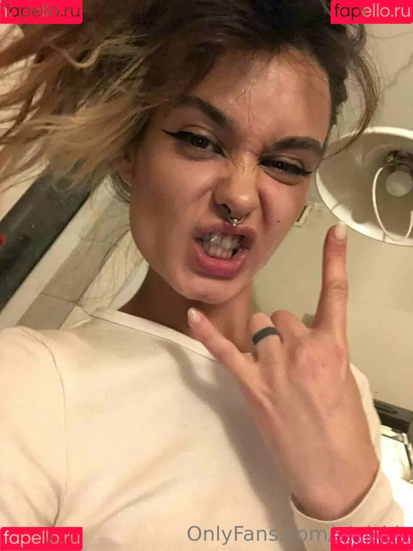 nini_bb Onlyfans Photo Gallery 