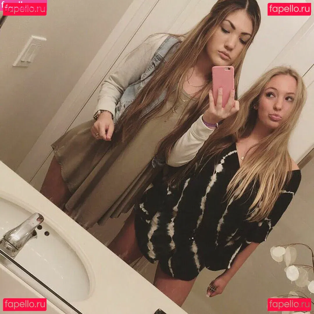 Kimi McFarland Onlyfans Photo Gallery 