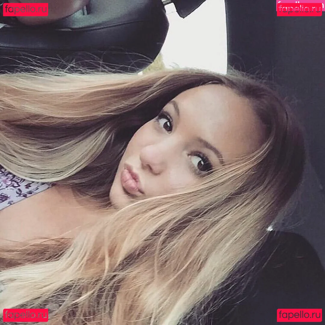 Kimi McFarland Onlyfans Photo Gallery 