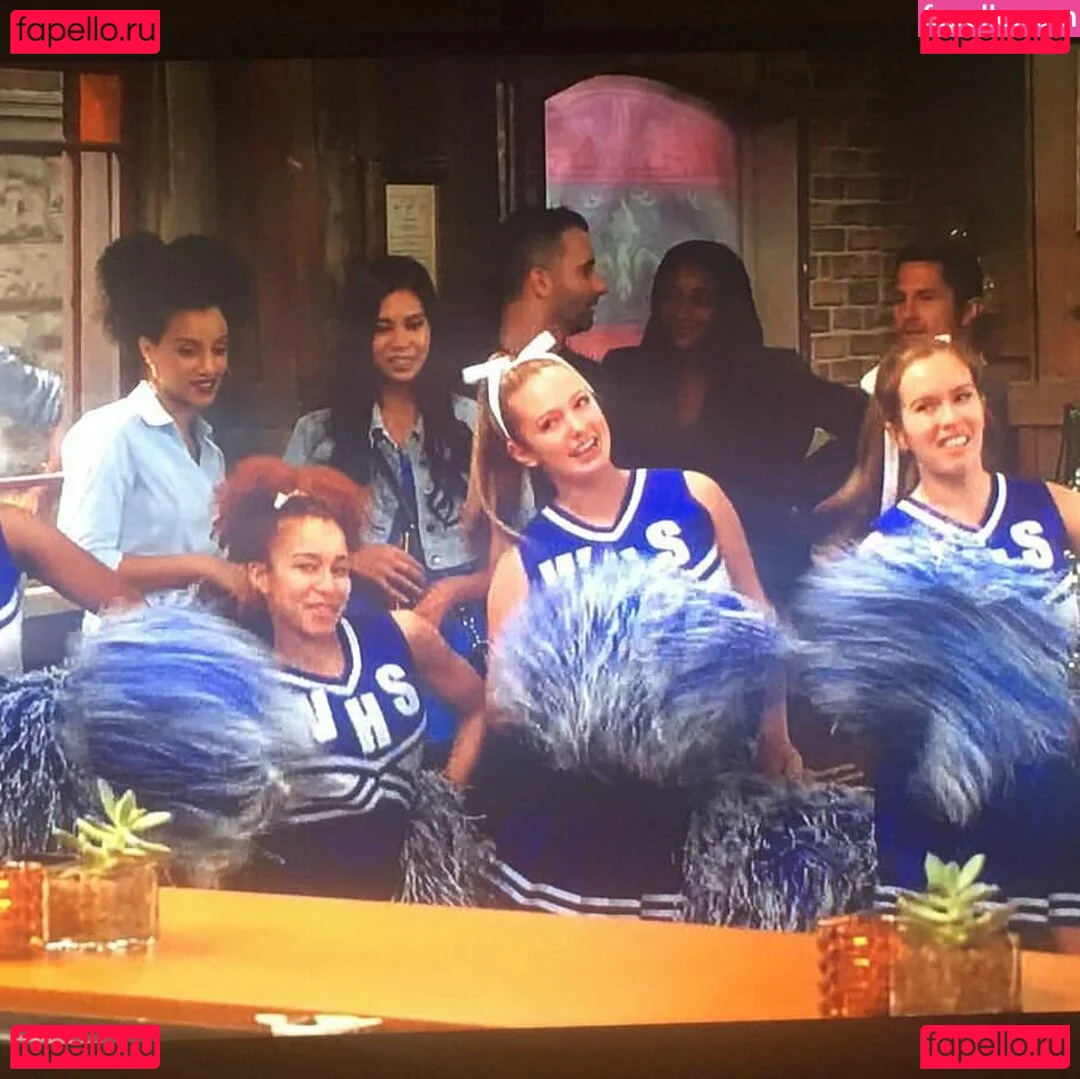 Kimi McFarland Onlyfans Photo Gallery 