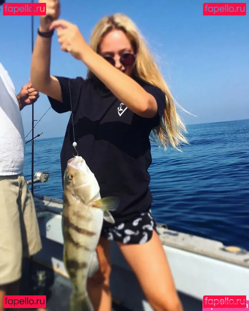 Kimi McFarland Onlyfans Photo Gallery 