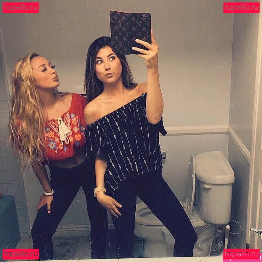 Kimi McFarland Onlyfans Photo Gallery 