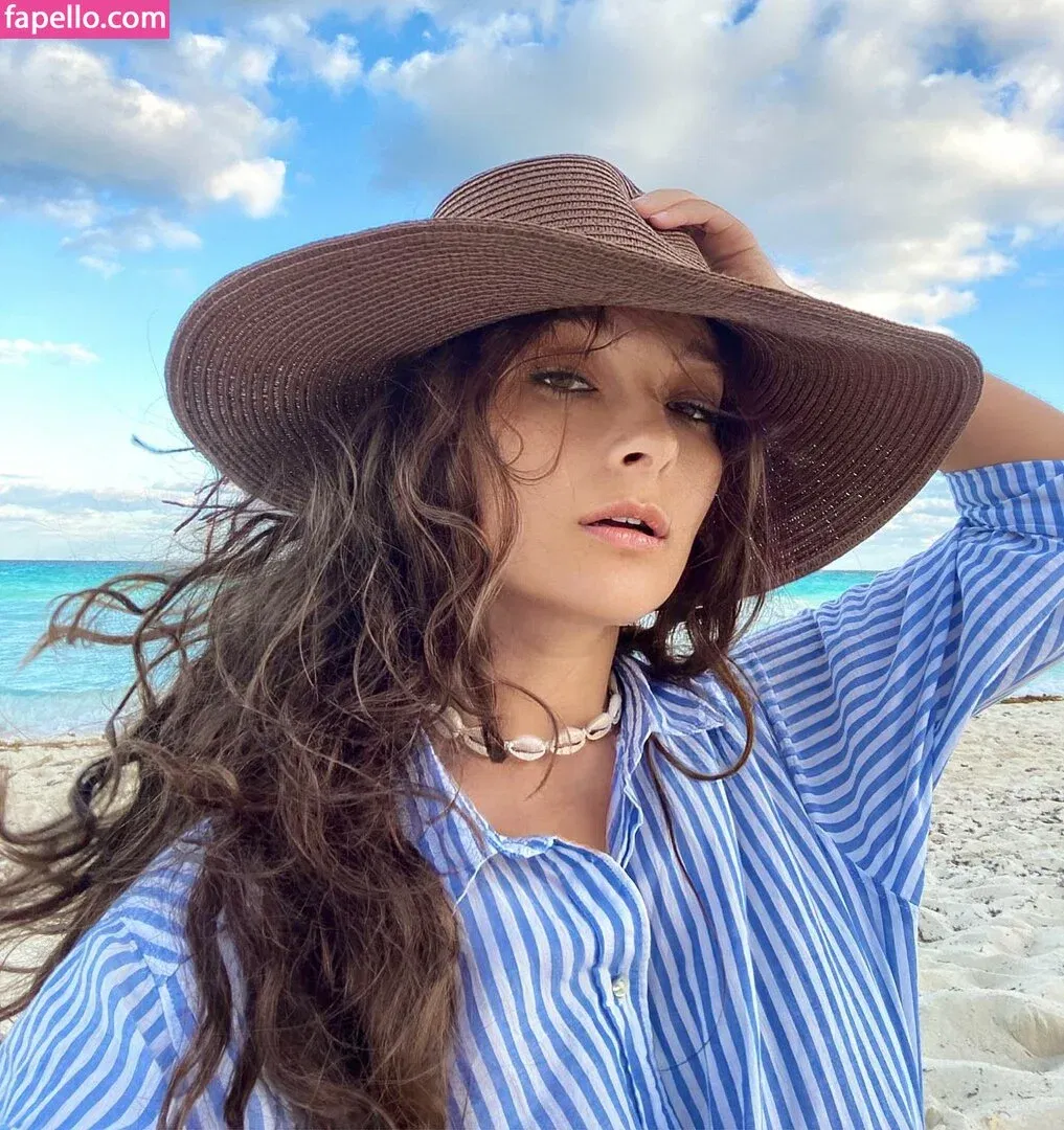 Natalia Onlyfans Photo Gallery 