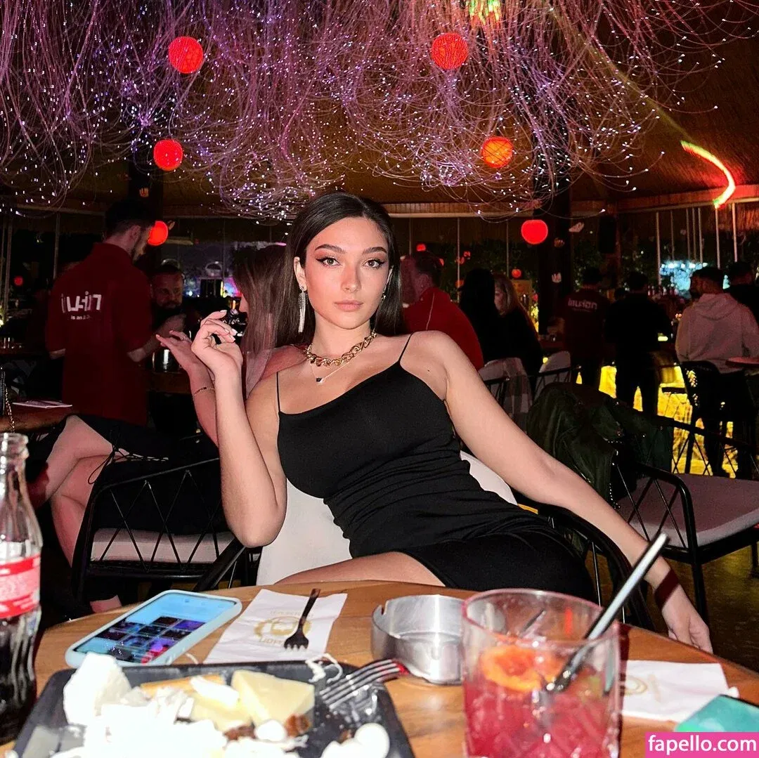 Natalia Onlyfans Photo Gallery 