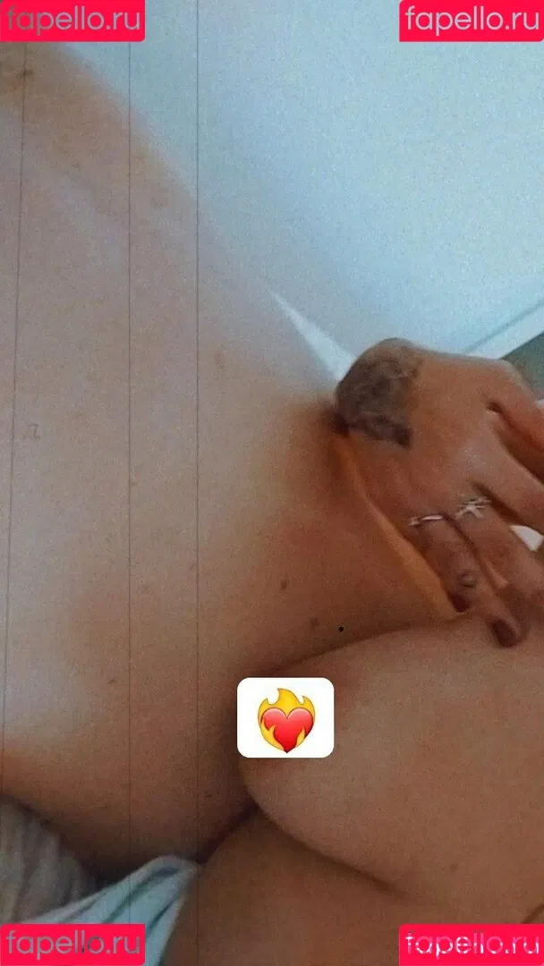 Raphaela Sinopoli Onlyfans Photo Gallery 
