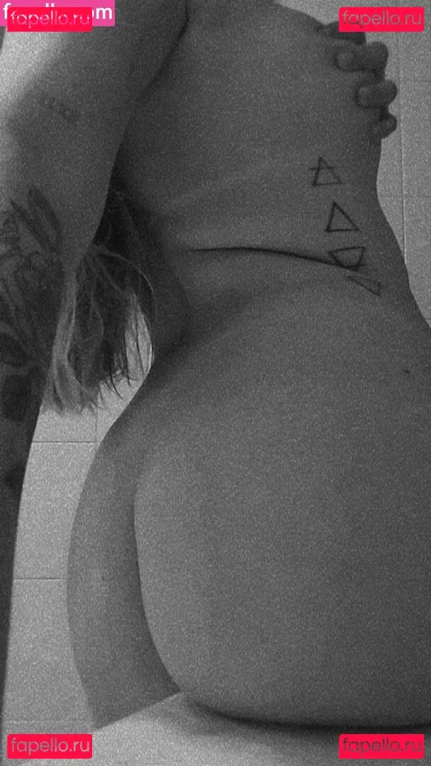 Raphaela Sinopoli Onlyfans Photo Gallery 