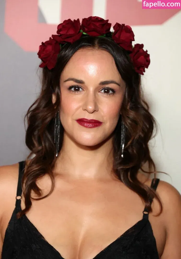 Melissa Fumero Onlyfans Photo Gallery 