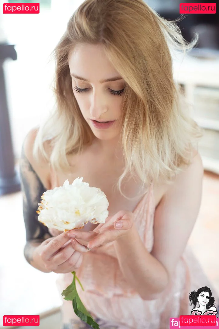 Wilhelmine Onlyfans Photo Gallery 