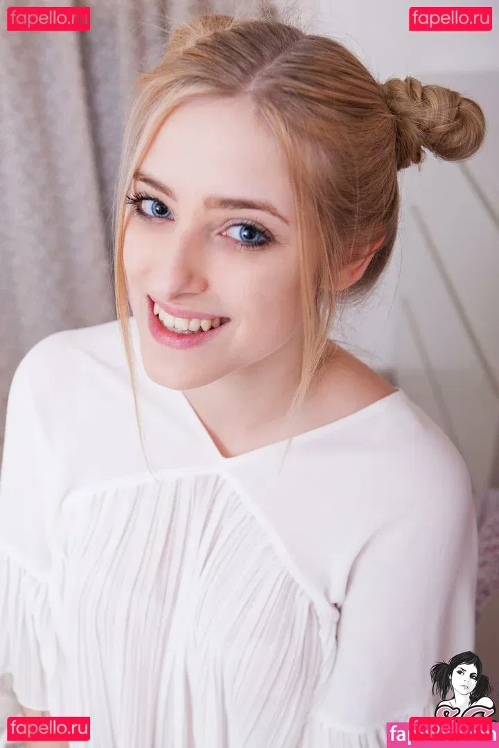 Wilhelmine Onlyfans Photo Gallery 