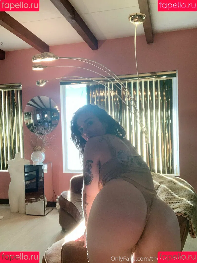 thesmuttymystic Onlyfans Photo Gallery 