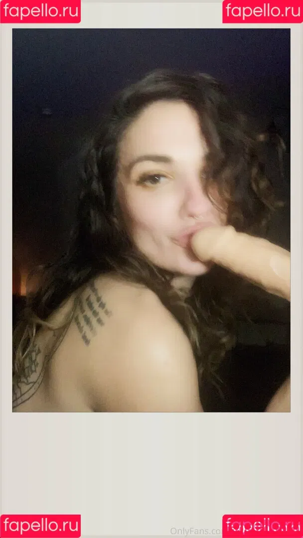 thesmuttymystic Onlyfans Photo Gallery 