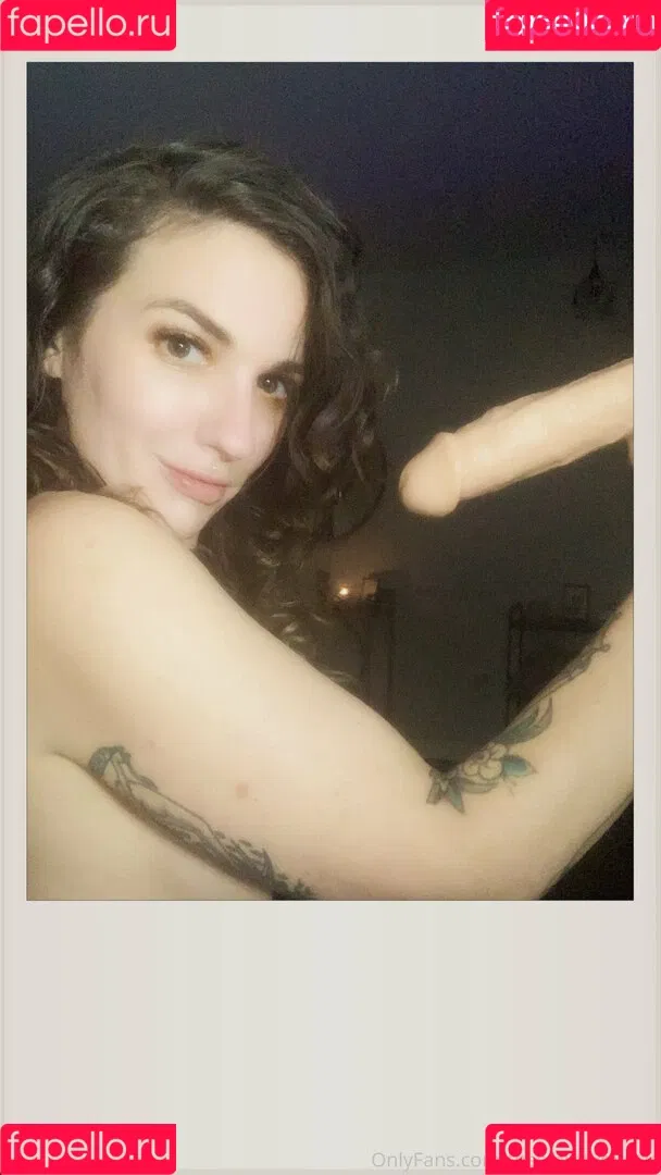 thesmuttymystic Onlyfans Photo Gallery 