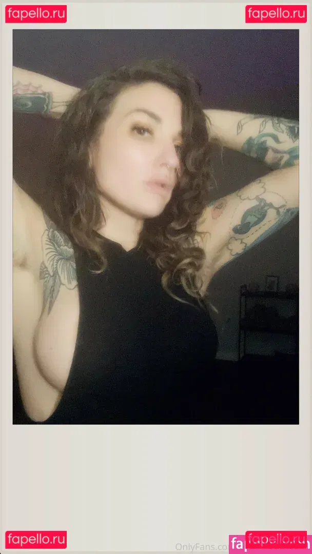 thesmuttymystic Onlyfans Photo Gallery 