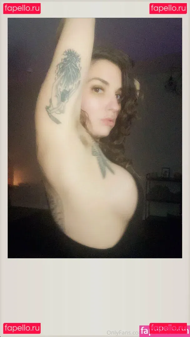 thesmuttymystic Onlyfans Photo Gallery 