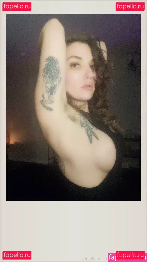 thesmuttymystic Onlyfans Photo Gallery 