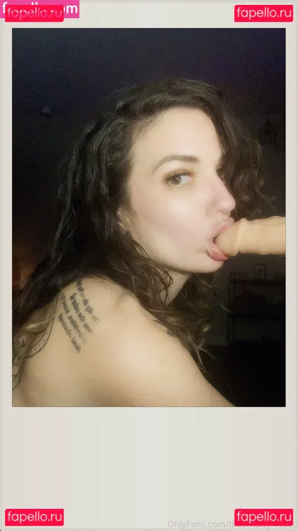 thesmuttymystic Onlyfans Photo Gallery 