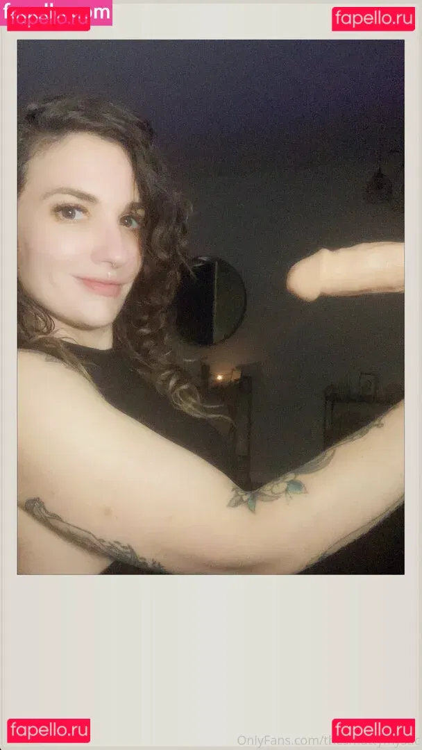 thesmuttymystic Onlyfans Photo Gallery 