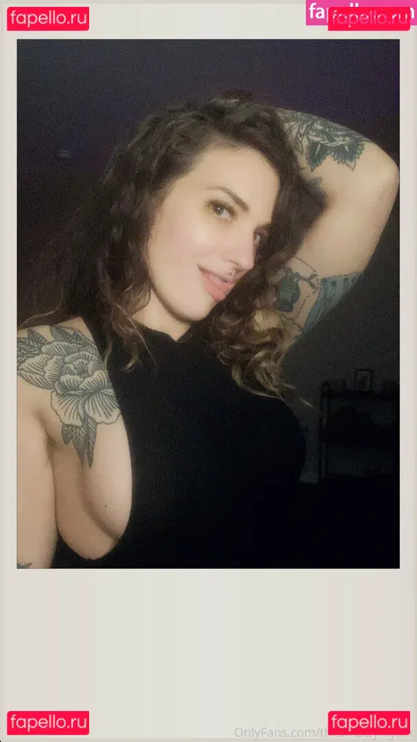 thesmuttymystic Onlyfans Photo Gallery 