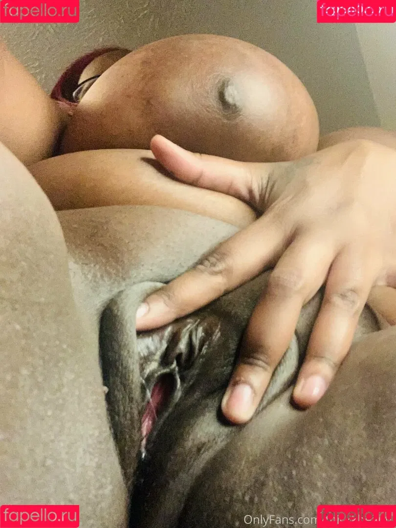 thickkbeauty Onlyfans Photo Gallery 