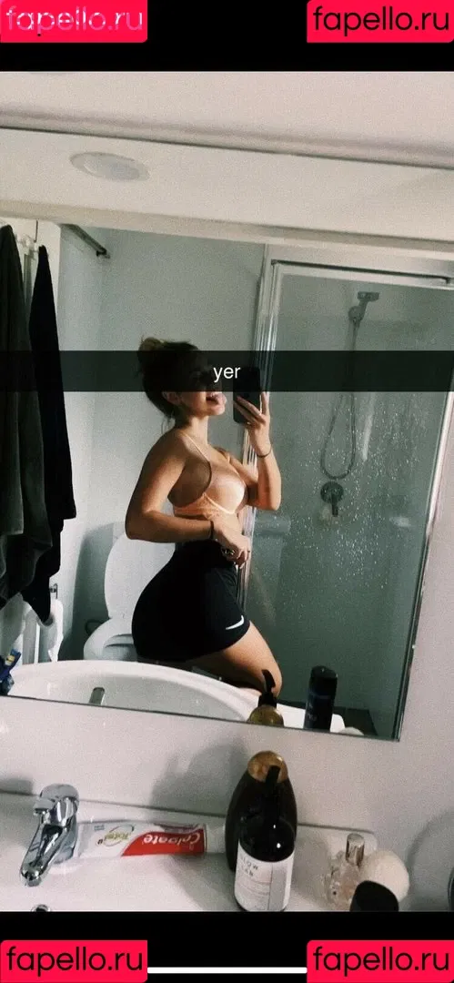 Alliyah Onlyfans Photo Gallery 