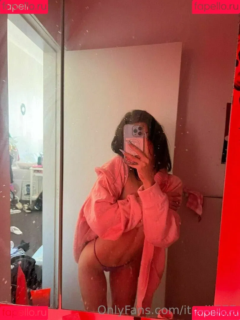 Alliyah Onlyfans Photo Gallery 