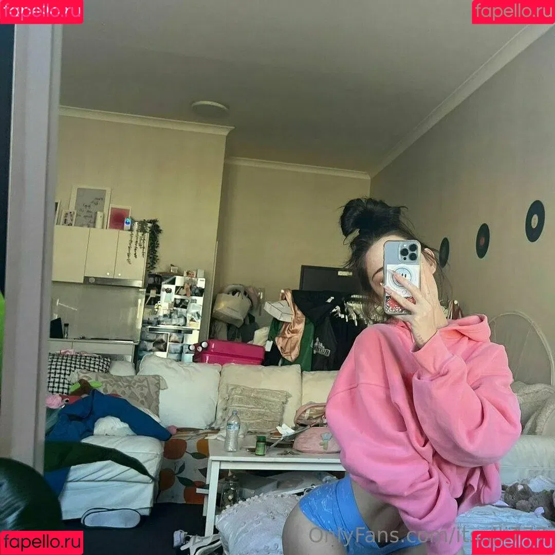 Alliyah Onlyfans Photo Gallery 