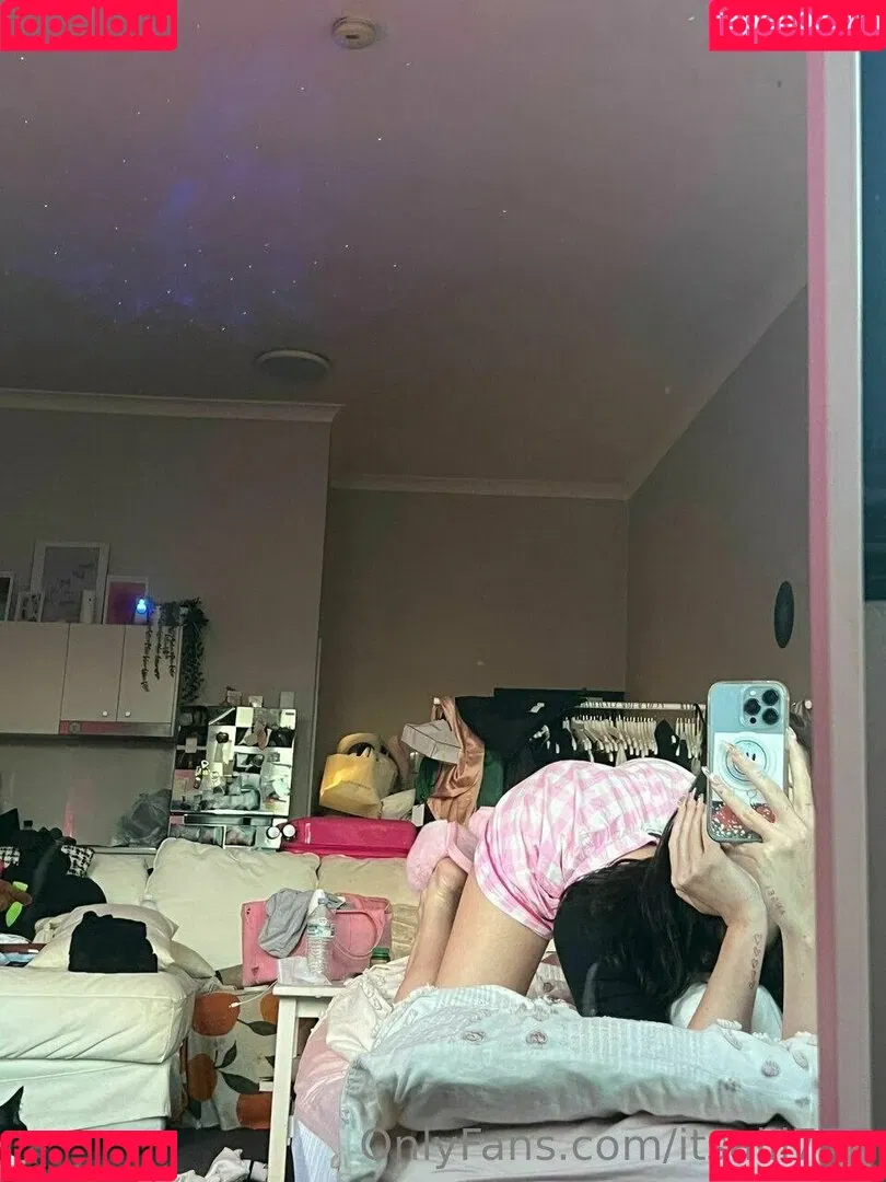 Alliyah Onlyfans Photo Gallery 