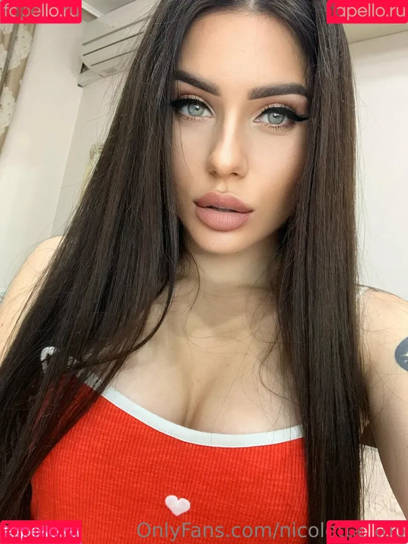 Nicoletta_top Onlyfans Photo Gallery 