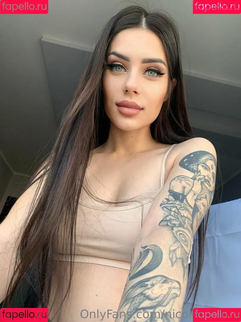 Nicoletta_top Onlyfans Photo Gallery 