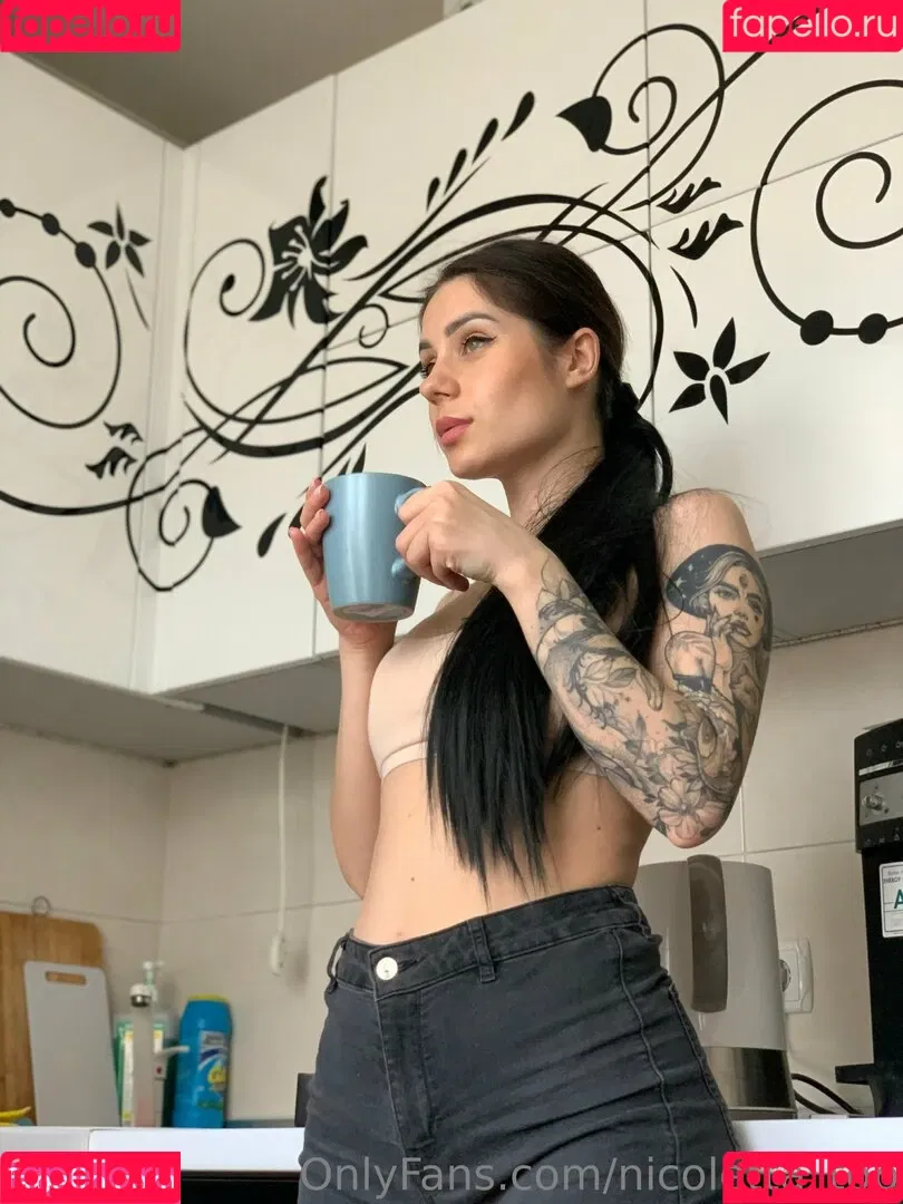 Nicoletta_top Onlyfans Photo Gallery 