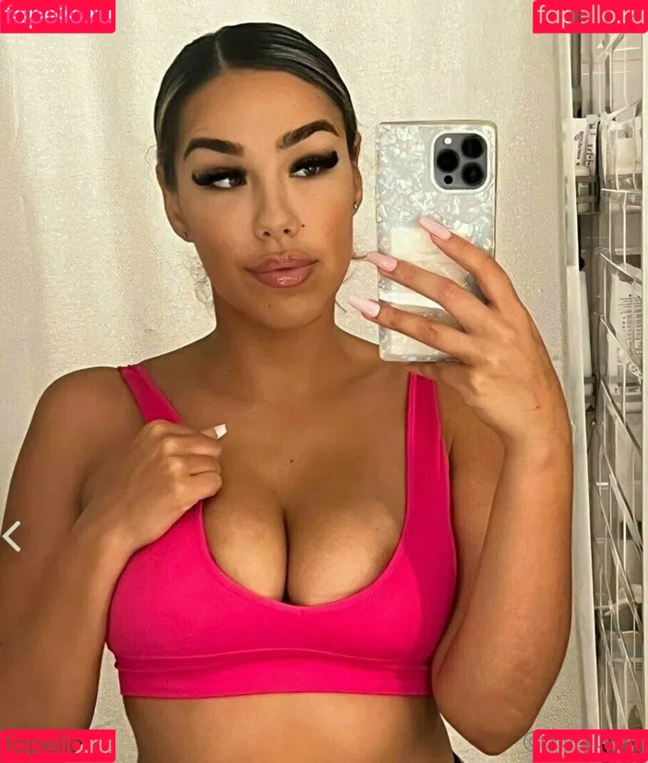 xolatina Onlyfans Photo Gallery 