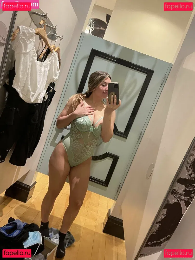 xolatina Onlyfans Photo Gallery 