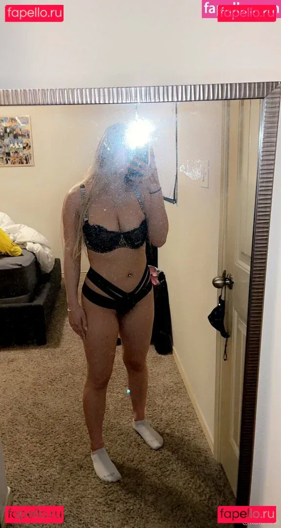 xolatina Onlyfans Photo Gallery 