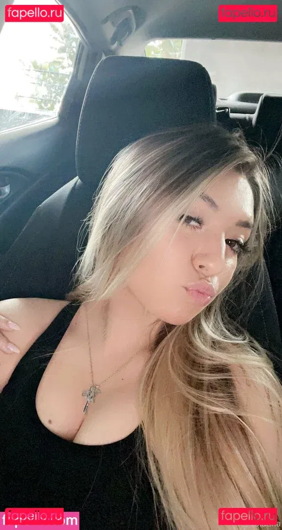 xolatina Onlyfans Photo Gallery 