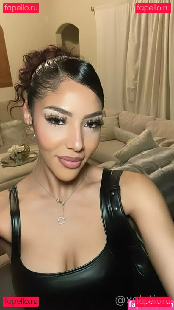xolatina Onlyfans Photo Gallery 