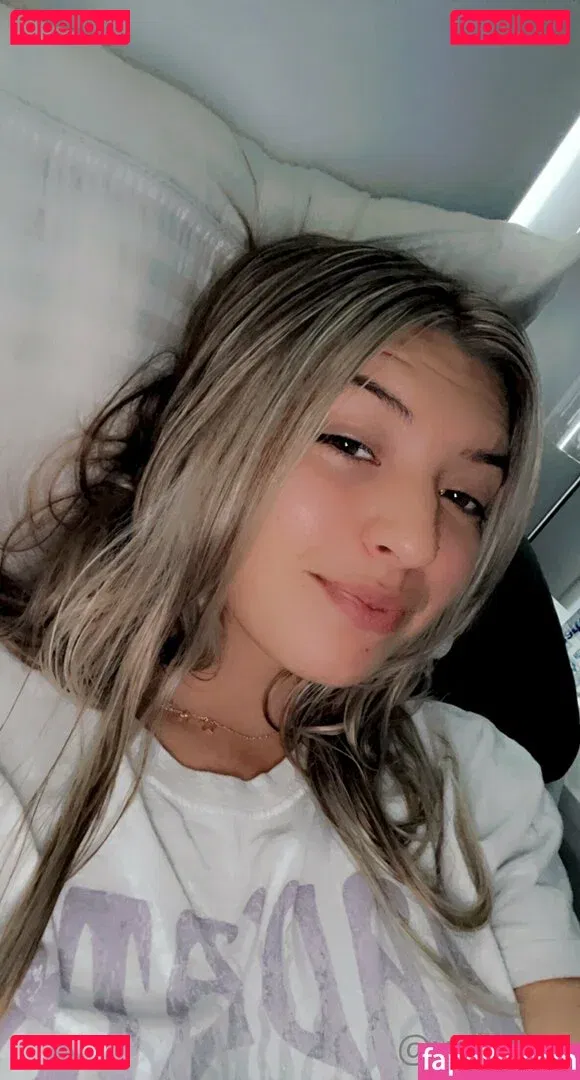 xolatina Onlyfans Photo Gallery 