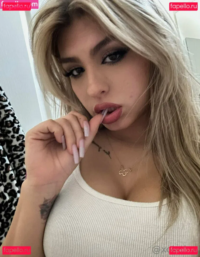 xolatina Onlyfans Photo Gallery 