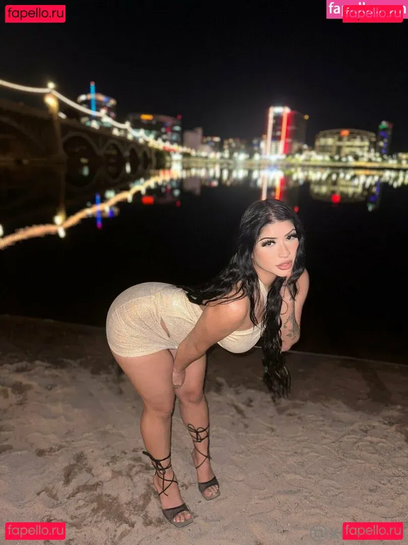 xolatina Onlyfans Photo Gallery 