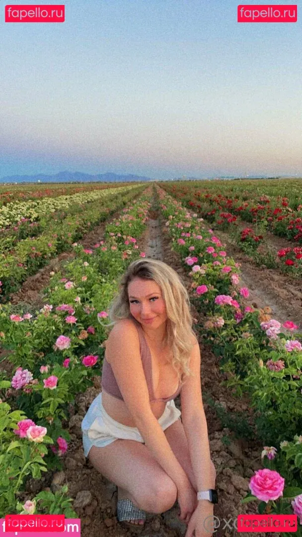 xolatina Onlyfans Photo Gallery 