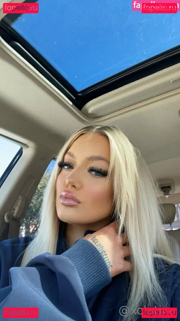 xolatina Onlyfans Photo Gallery 