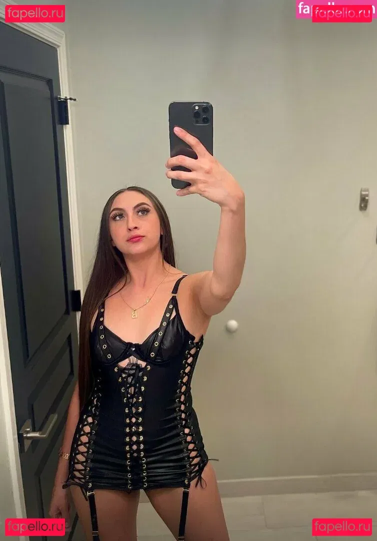 xolatina Onlyfans Photo Gallery 