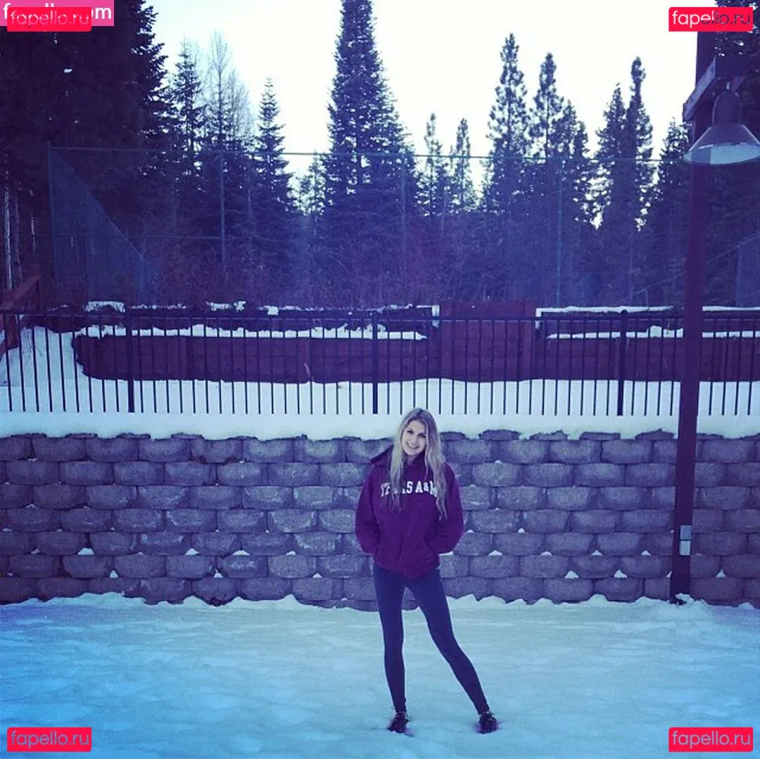 Krystal Gable Onlyfans Photo Gallery 