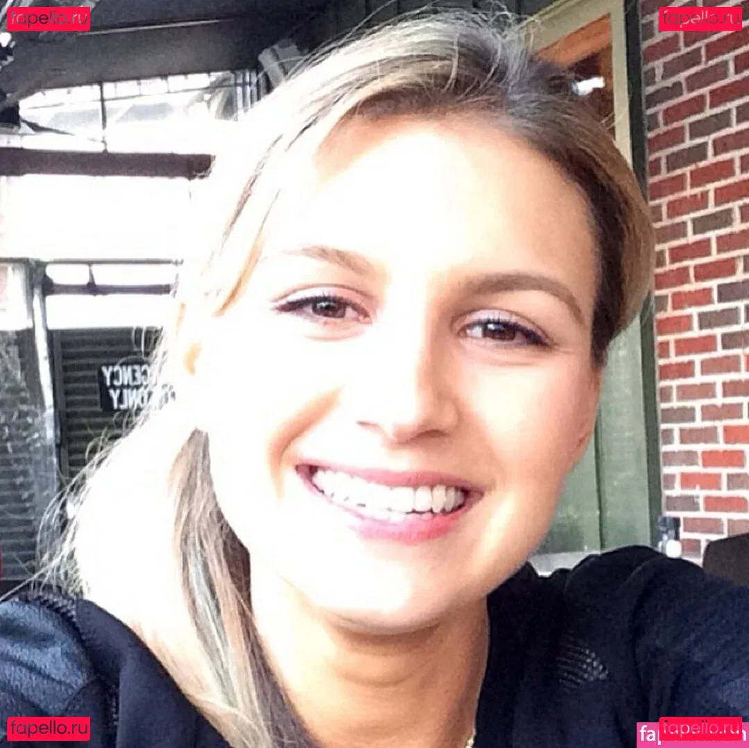 Krystal Gable Onlyfans Photo Gallery 