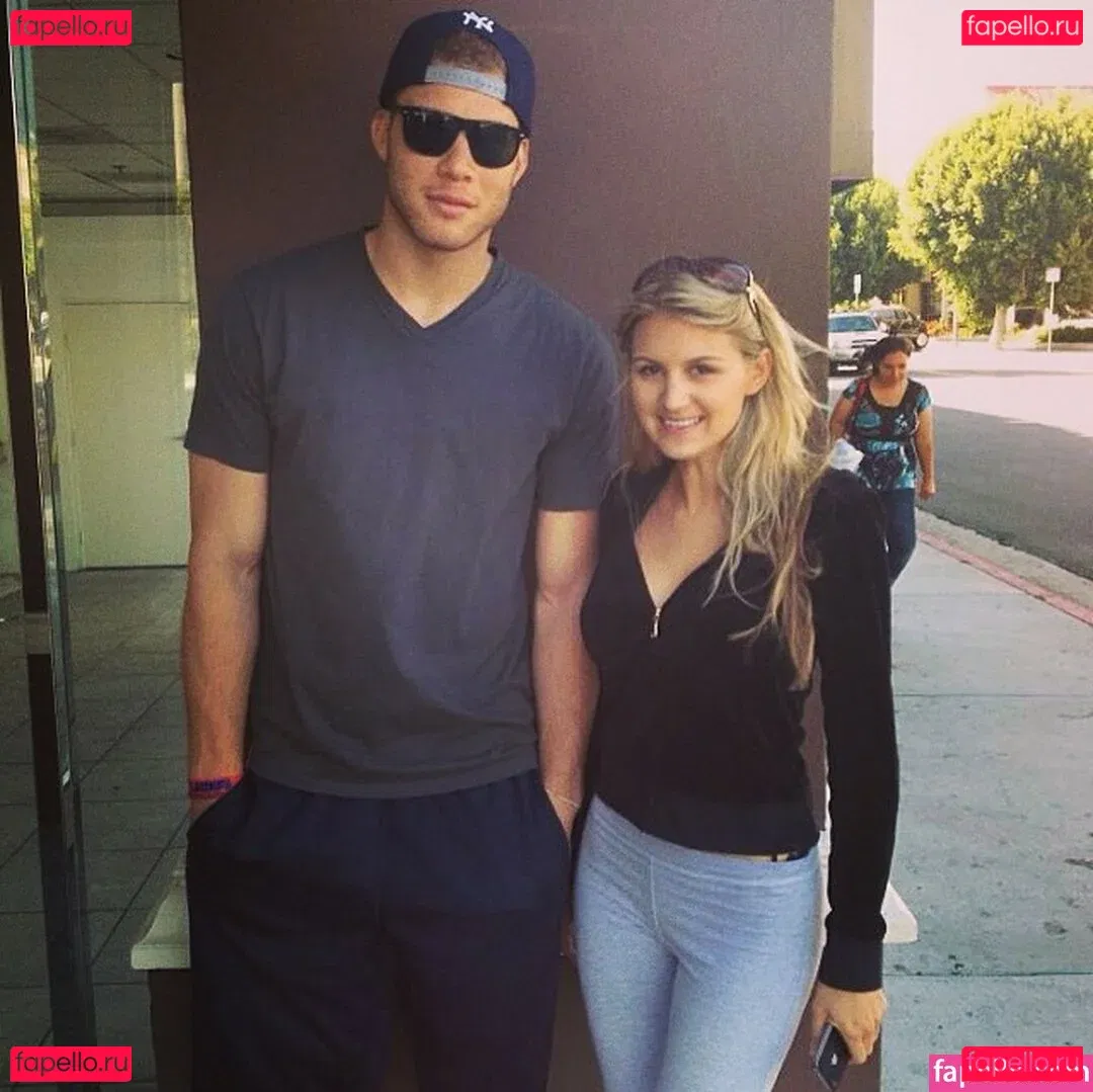 Krystal Gable Onlyfans Photo Gallery 