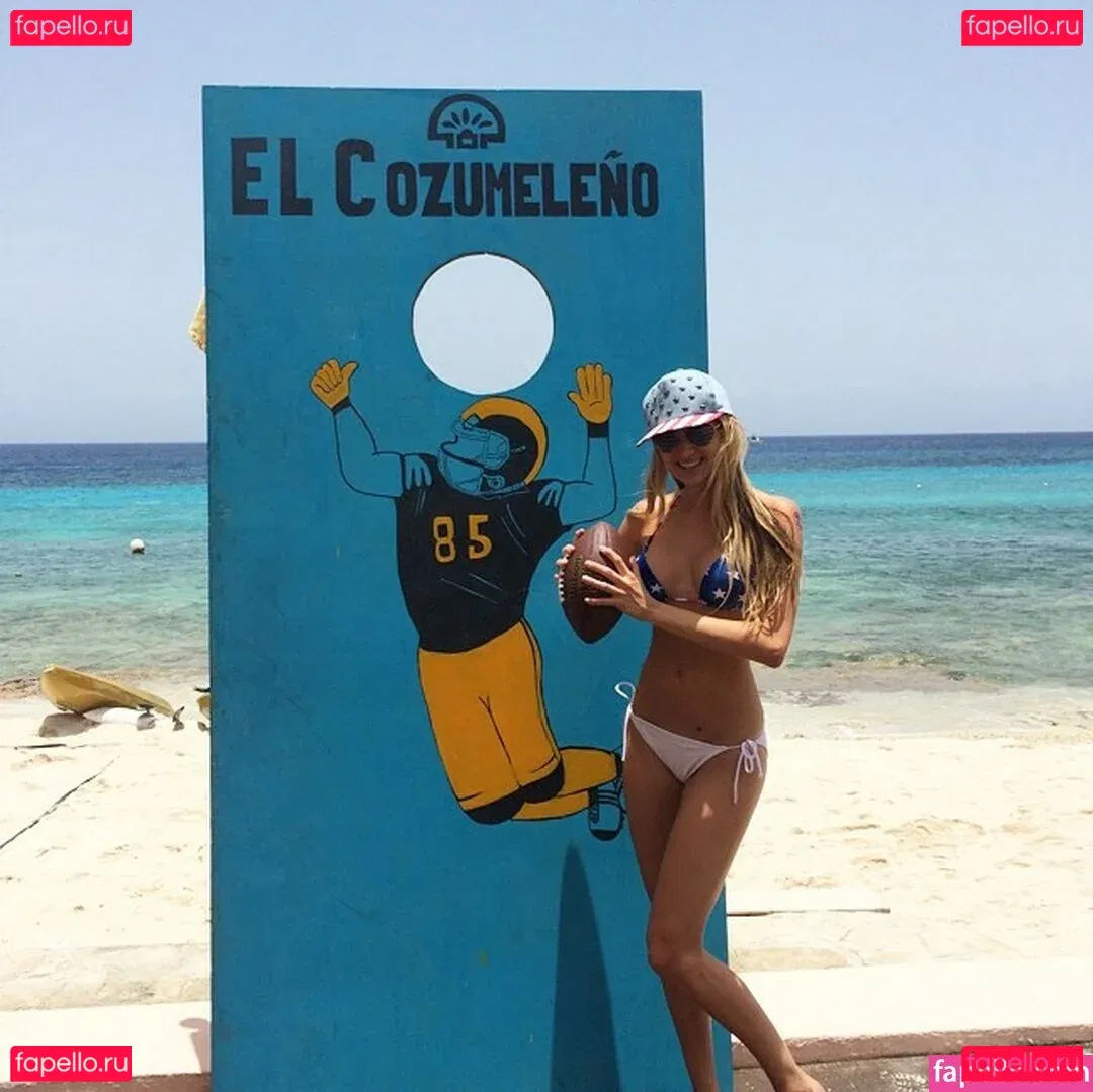 Krystal Gable Onlyfans Photo Gallery 