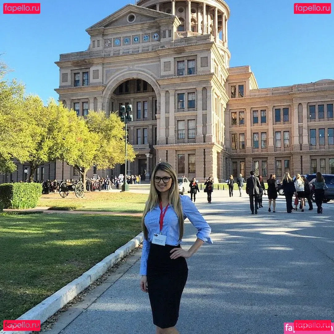 Krystal Gable Onlyfans Photo Gallery 