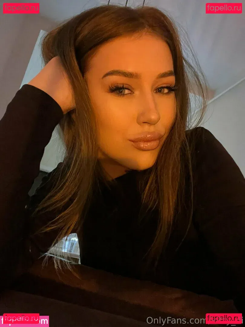 kitty_di Onlyfans Photo Gallery 